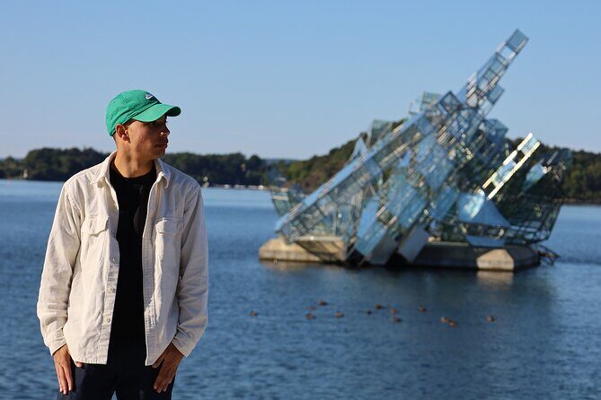 Free Oslo Photo Tour: Iconic & Instagrammable Spots - Stop 4: Akrobaten Pedestrian Bridge for angled, energetic frames