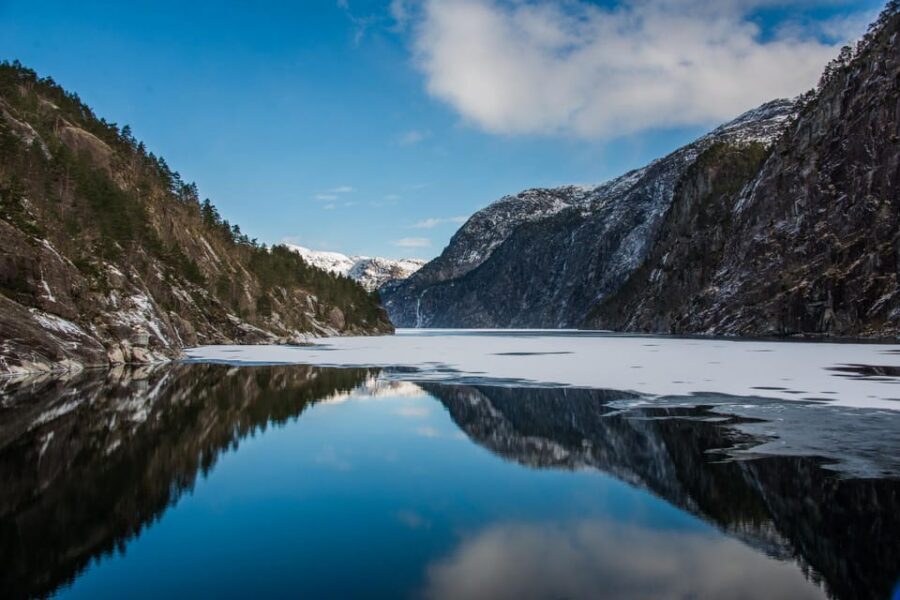 From Bergen: The Original Fjord Cruise to Mostraumen - The 3.5-hour flow: what you actually get at each stage