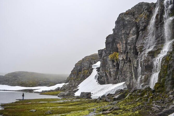 From Flåm, Guided Tour: Stegastein, Borgund Stave Church & More - Flåm to Laerdal Valley: why this route feels efficient