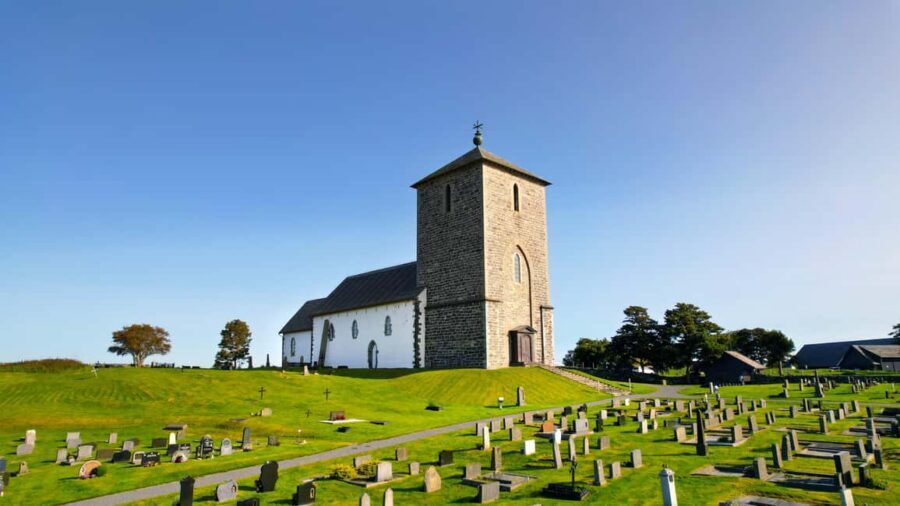 From Haugesund: Karmøy and Norwegian Culture Shore Excursion - The bus ride experience: you’ll be glad it’s small-group