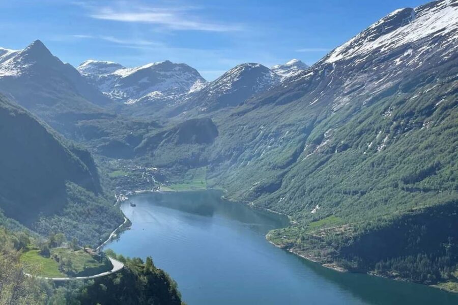 From Hellesylt: The Best of Geiranger Shore Excursion - Hitting the road from Hellesylt without missing your ship