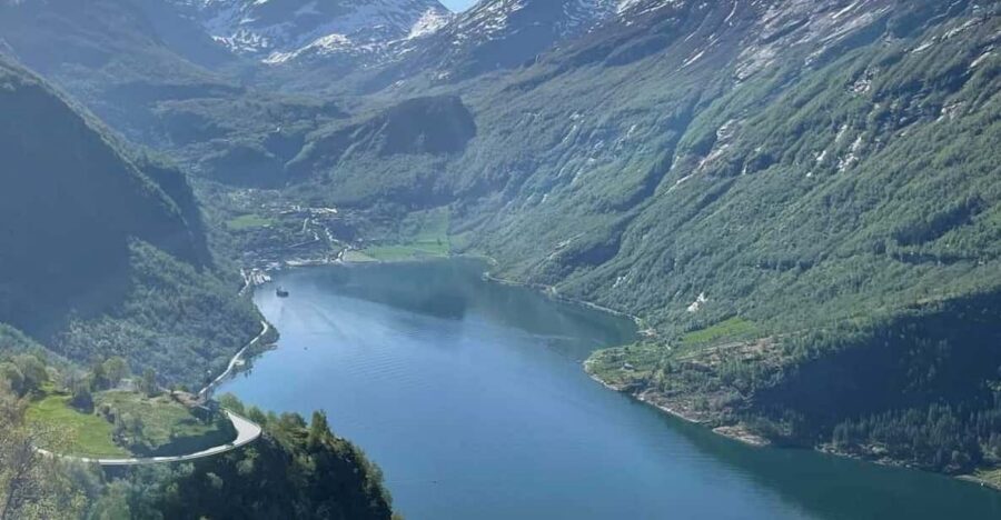 From Hellesylt: The Best of Geiranger Shore Excursion - Djupvatn and Dalsnibba: the two stops that do the heavy lifting