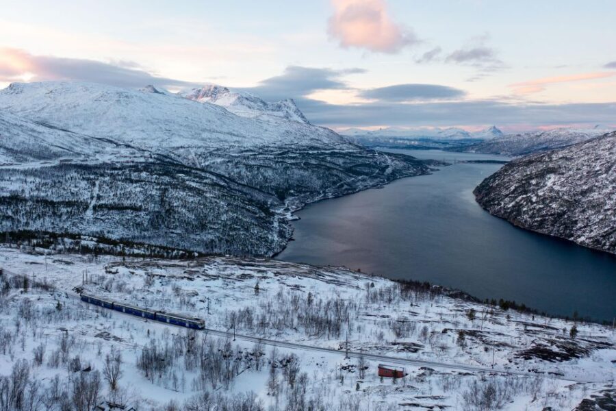 From Narvik: Roundtrip Arctic Train Ride on Ofoten Railway - Winter reality check: snow, mist, and photo chances that matter