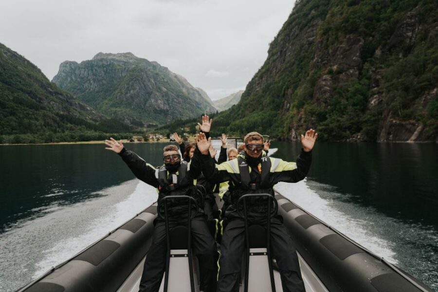 From Norheimsund: Hardangerfjord & Fyksesund RIB Fjord Tour - Getting to Kaien 28 from Bergen and Voss