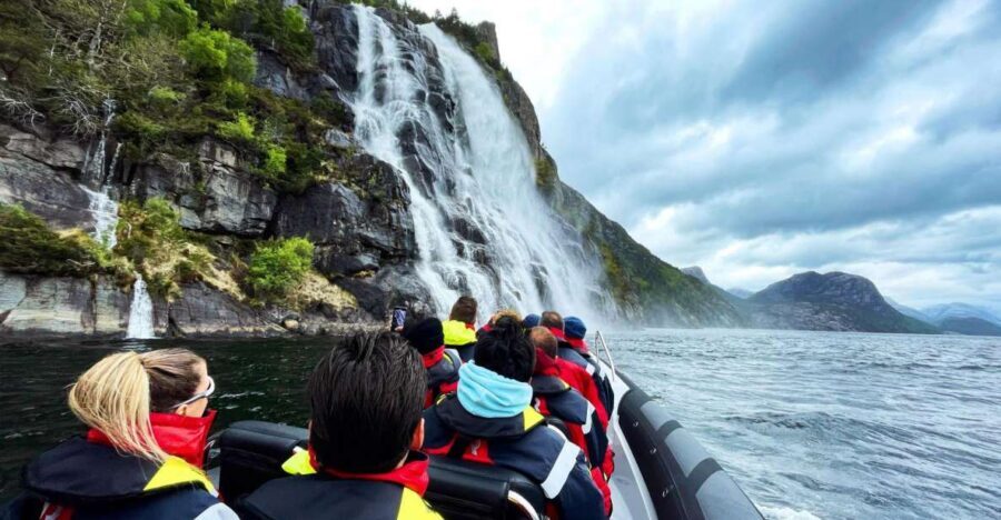 From Stavanger: Lysefjorden & Pulpit Rock RIB Boat Tour - What you wear (and what you should bring)