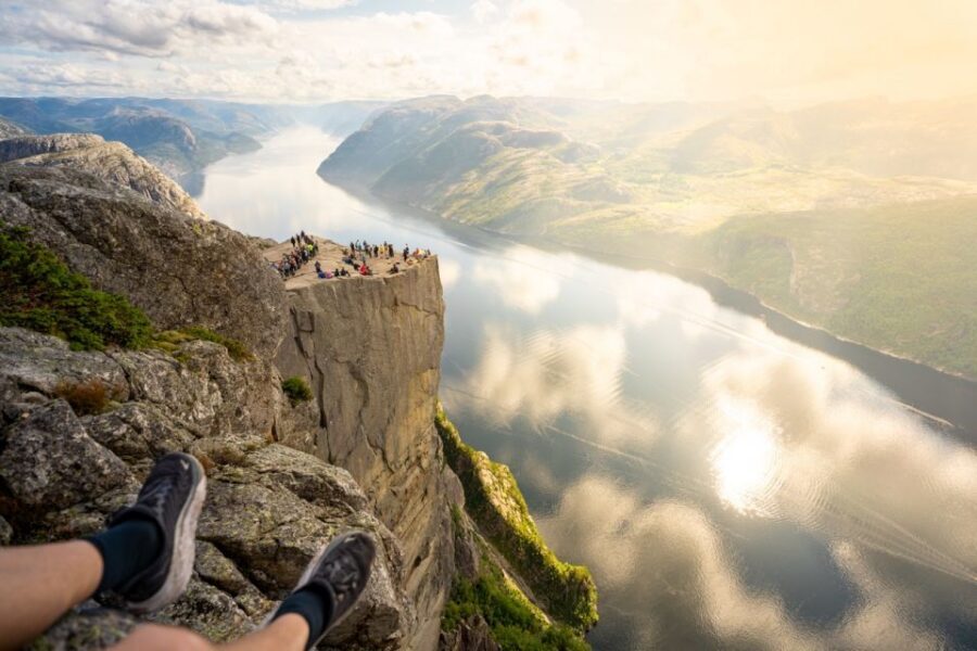 From Stavanger: Pulpit Rock Guided Hike with Pickup - Key things I’d bet on