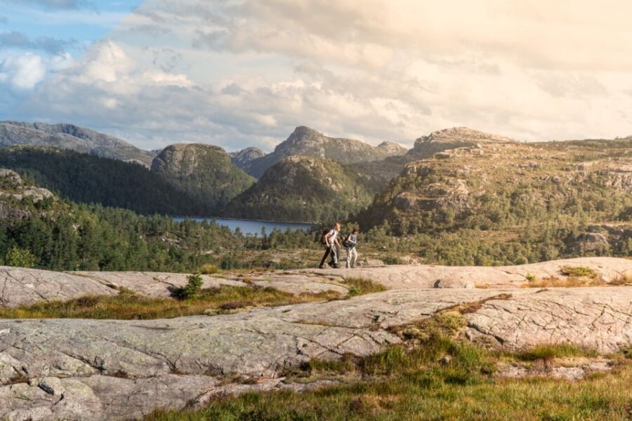 From Stavanger: Pulpit Rock Guided Hike with Pickup - Gear, rules, and what to pack so you feel comfortable