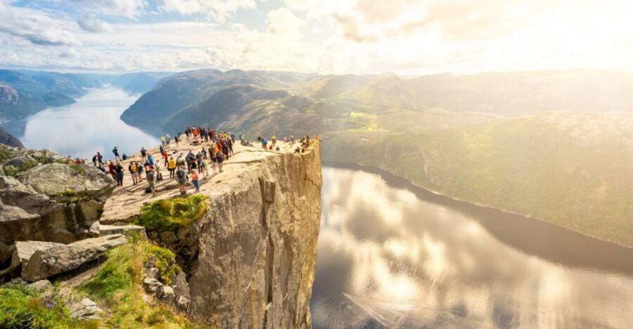 From Stavanger: Pulpit Rock Guided Hike with Pickup - The climb toward Preikestolen: what your 2.5 hours is really like