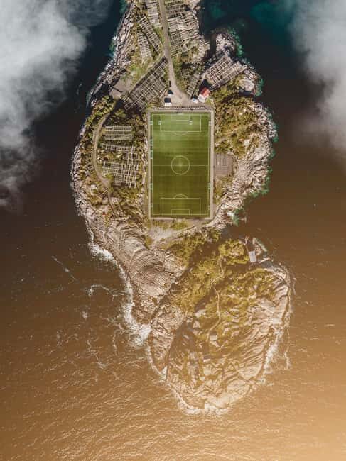 From Svolvær: Half Day Lofoten History and Photo Tour - Kabelvåg for Vikings and WWII: two eras, one strong sense of place