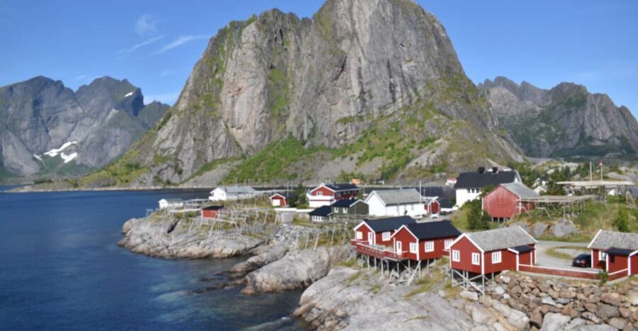 From Svolvaer: Private Lofoten Islands Tour with Transfer - Pickup and drop-off logistics: Easy start, fewer hurdles