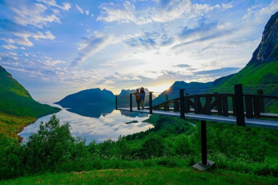 From Tromsø:（Chinese）Senja Day Trip - Husøy: the first coastal hit where you can reset your camera