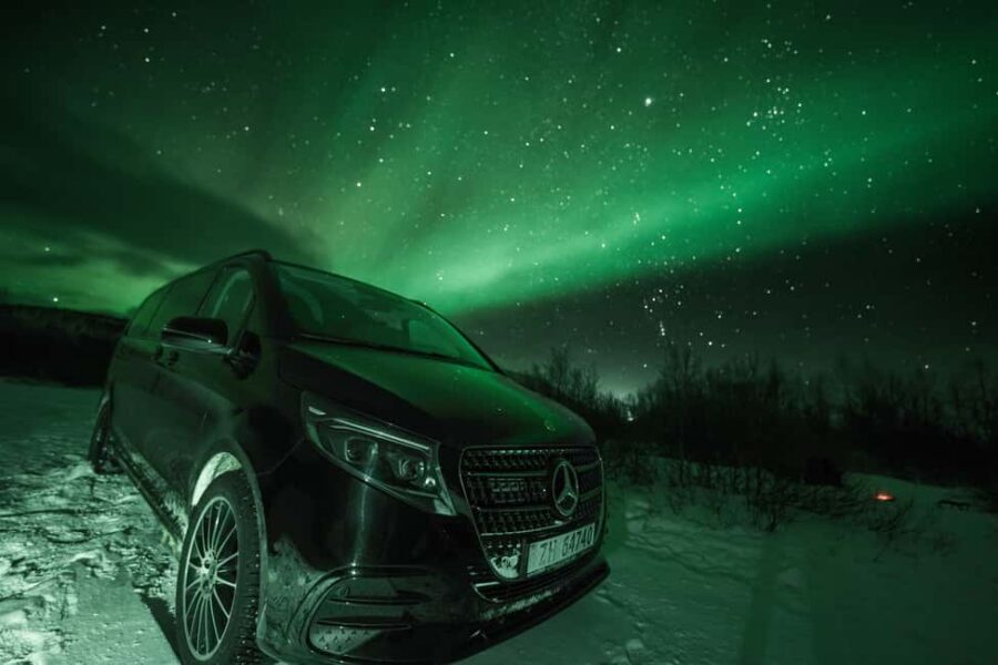 From Tromsø: Northern Lights Chase - The 6-hour flow: long enough to search, broken into photo-ready moments