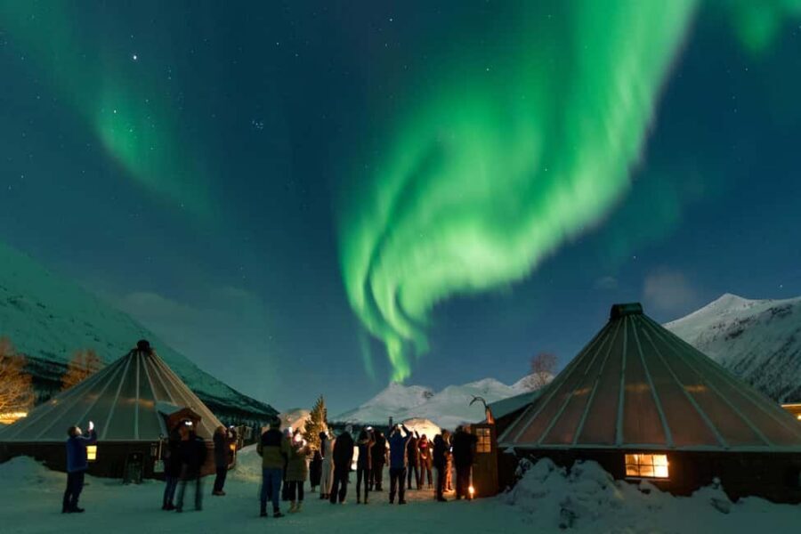From Tromsø: Northern Lights Visit at Camp Tamok - Meeting point in Tromsø: arrive ready so the evening stays smooth