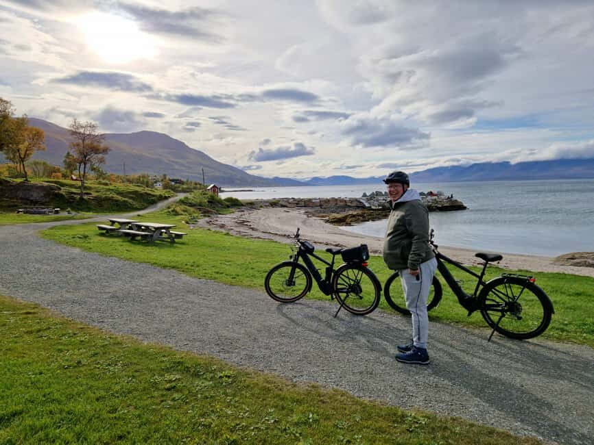 From Tromsø: Tromsø Highlights & History Tour With E-Bike - Why an e-bike tour works so well in Tromsø
