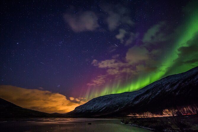 Full Night Magic of the Northern Lights in Tromso - Where you start and what the night feels like