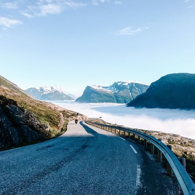 Geiranger: Dalsnibba, Flydalsjuvet, Eagle Bend & Fjords Tour - The bus ride: tight roads, big windows, and why the driver deserves respect