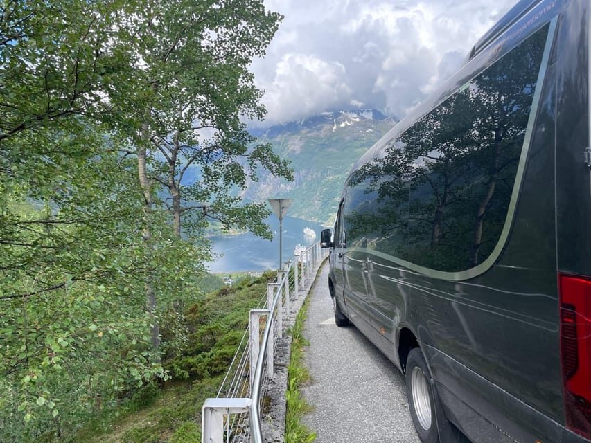Geiranger Dalsnibba: mini bus tour - Key Points If You’re Short on Time