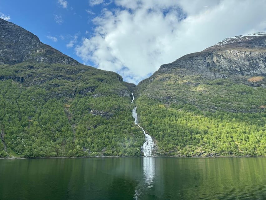 Geiranger Dalsnibba: mini bus tour - Who This Tour Fits Best (and Who Might Feel Rushed)