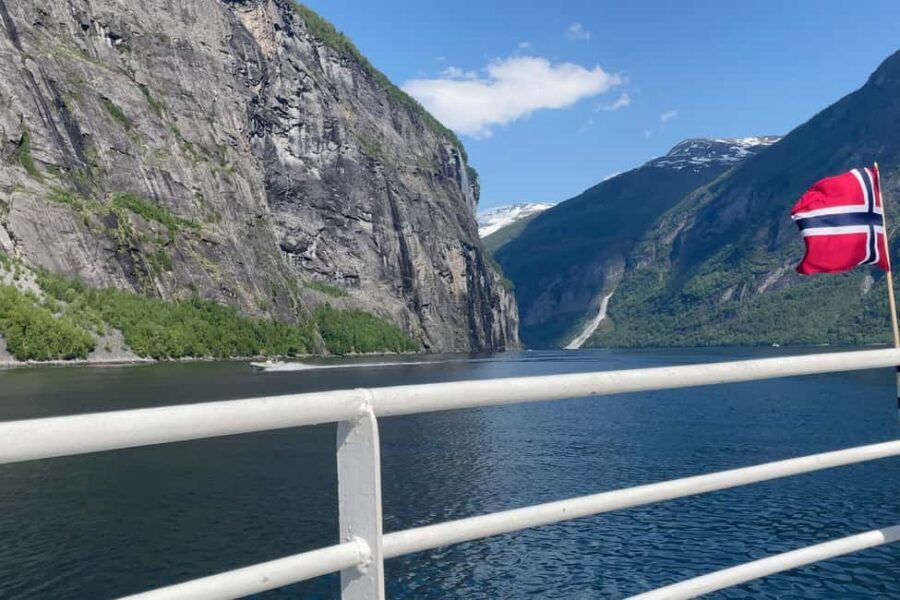 Geiranger Fjord Tour from Hellesylt (with stop in Geiranger) - FAQ