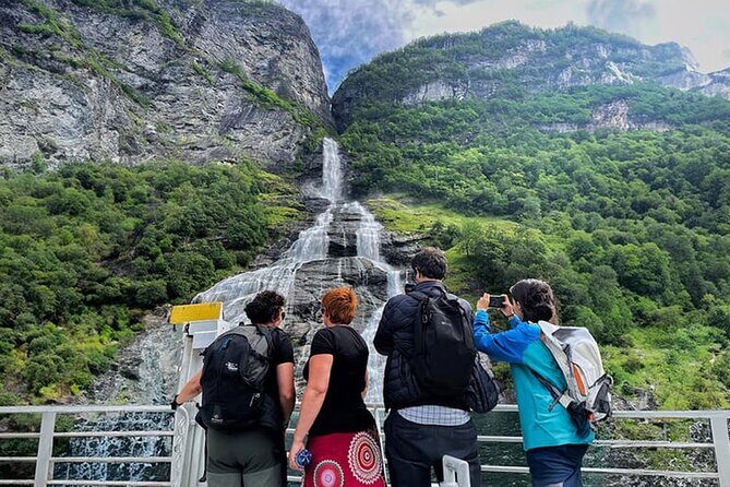 Geiranger Fjord Tour with Waterfall Tasting - Geiranger’s Fjord Cruise in One Hour: Fast, Scenic, and Focused