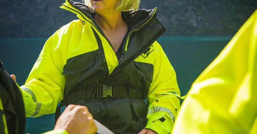 Geiranger: Guided Geirangerfjord Boat Tour - Entering Geirangerfjord Up Close: Why This Ride Matters