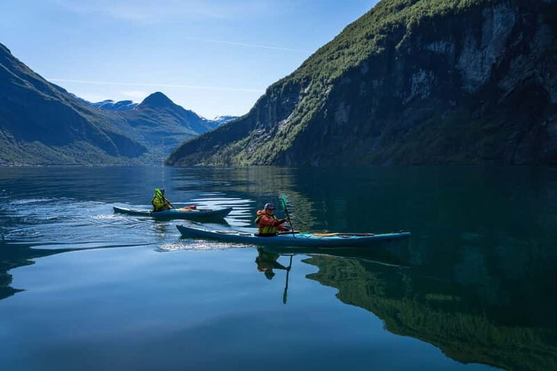 Geiranger: Kayak Tour with Waterfall Views - Photo Breaks: How to Capture the Moment Without Losing the Tour