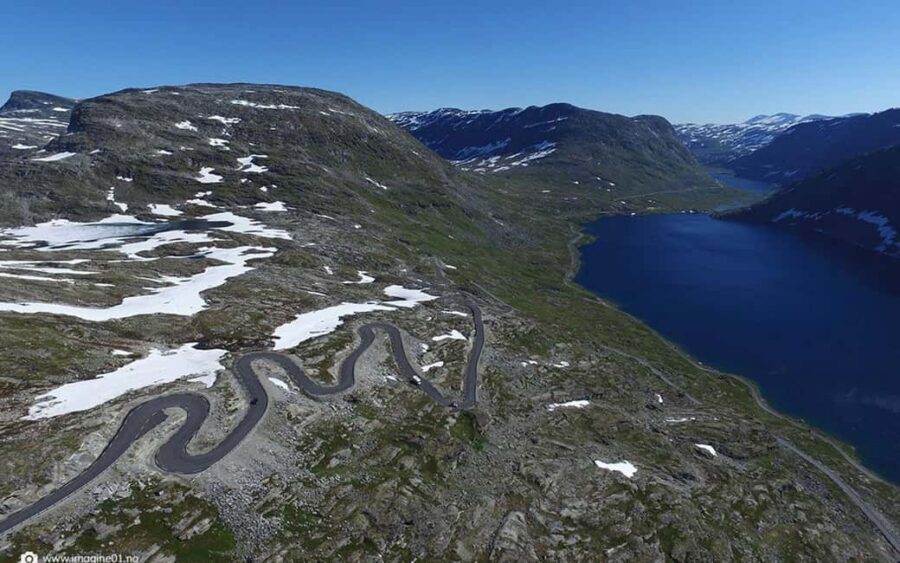 Geiranger: Panorama Bus Tours 1,5/2hr (Highlights viewpoint) - Flydalsjuvet: The Cliff View You’ll Understand Instantly