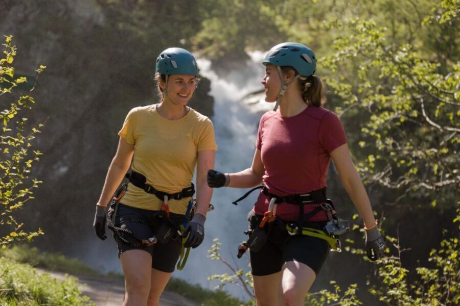 Geiranger: Rappelling tour with epic view - The Main Event: Two 50-Meter Rappels Back Toward Geiranger