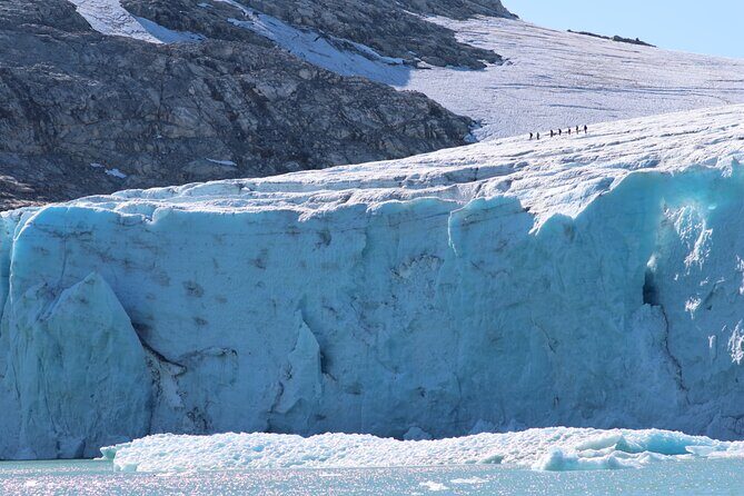 Glacier Hiking and kayaking Tour on Stygge - Key moments that make this glacier day work