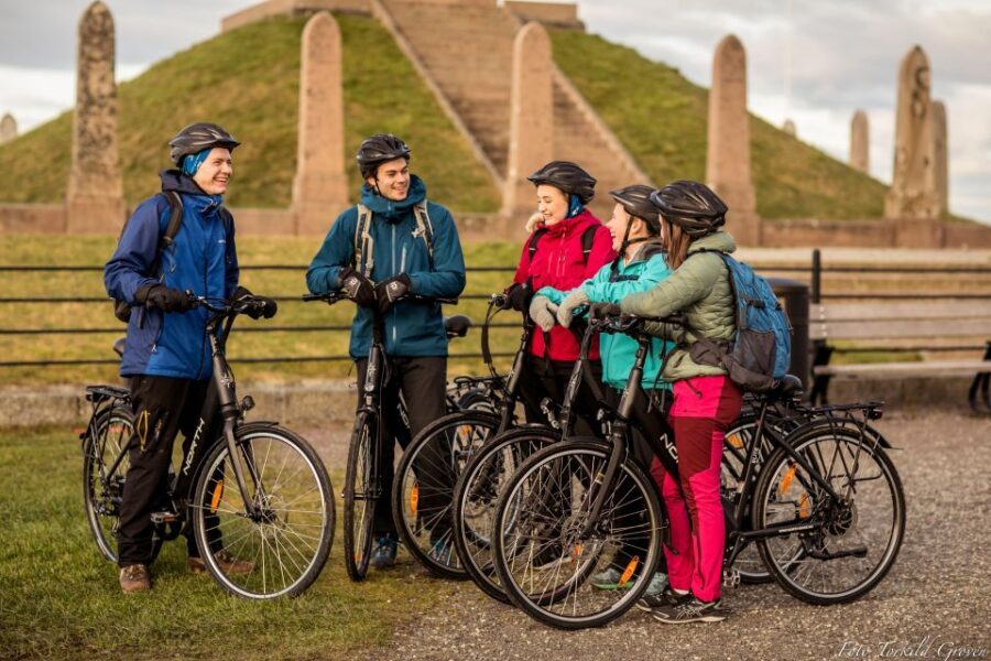 Guided E-Bike Tour in Haugesund: city, vikings, Rising Tides - Town center highlights: Town Hall, Rådhusplassen, and Harald Fairhair’s reach