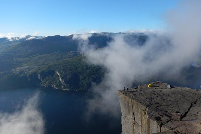 Guided hike to Pulpit Rock Preikestolen - Key highlights if you want Preikestolen without stress