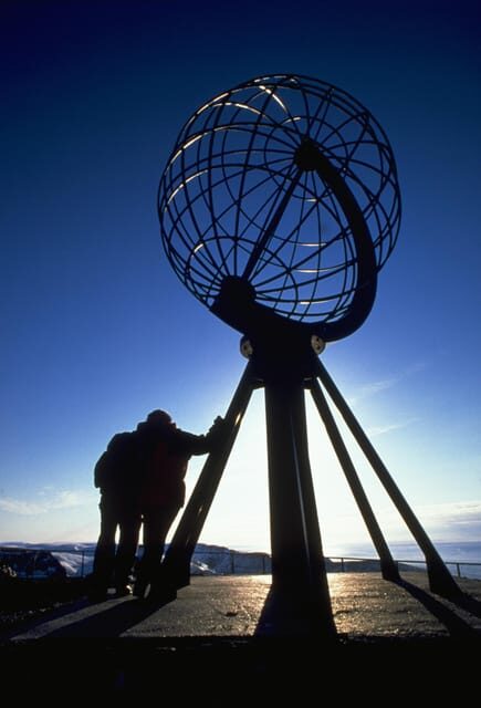 Honningsvåg: North Cape Summer Tour with Sami Family Visit - North Cape Hall: the panoramic movie and Cave of Light plan for a no-stress visit