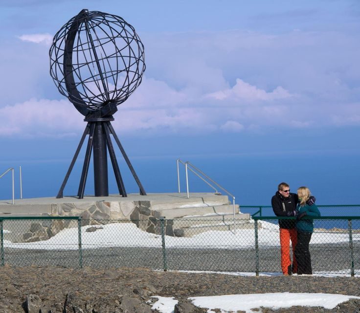 Honningsvåg: North Cape Winter Excursion with Entry Ticket - Timing, convoy driving, and cruise ship reality