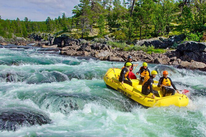 Intermediate Difficulty Level Rafting Experience in Dagali - What to wear: your warmth plan matters more than you think