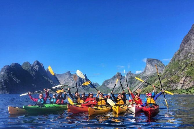 Kayaking in Reinefjorden - Reinefjorden from Reine: why this 3-hour route feels so good