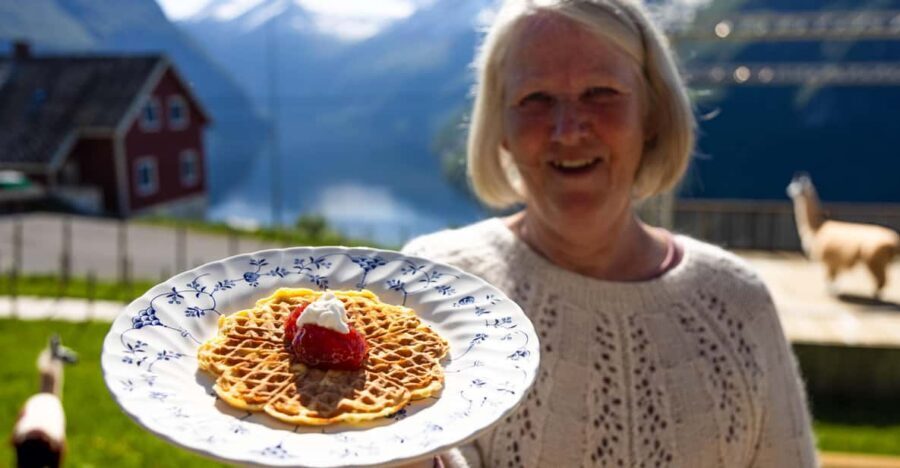 Ljøen, Hellesylt: Ljøen Farm Tour - Who This Tour Fits Best (and Who Might Skip It)