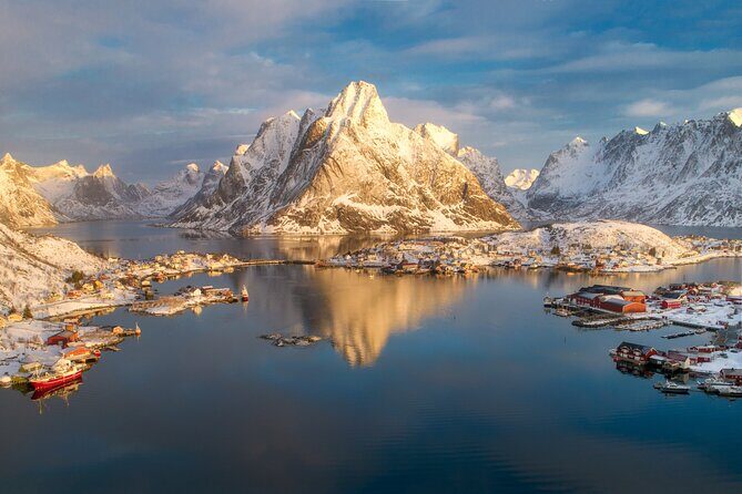 Lofoten Highlights Photo Tour - Reine, Hamnøy & Å - Stop 4: Reine and the Reinebringen backdrop