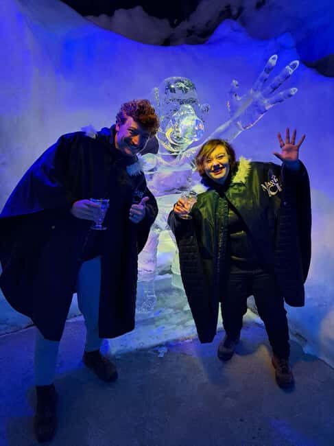 Lofoten: Magic Ice Bar Entry Ticket with Welcome Drink - Entering the Ice Gallery: Gear Up and Get Oriented