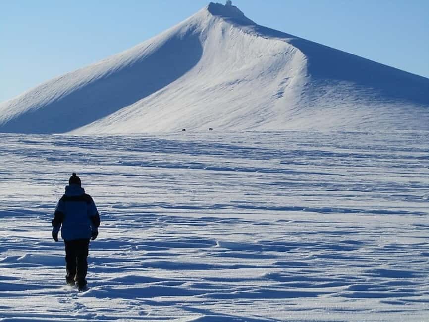 Longyearbyen: Sarkofagen Summit Hike - Longyearbyen’s Sarkofagen Hike: A Half-Day That Feels Like More