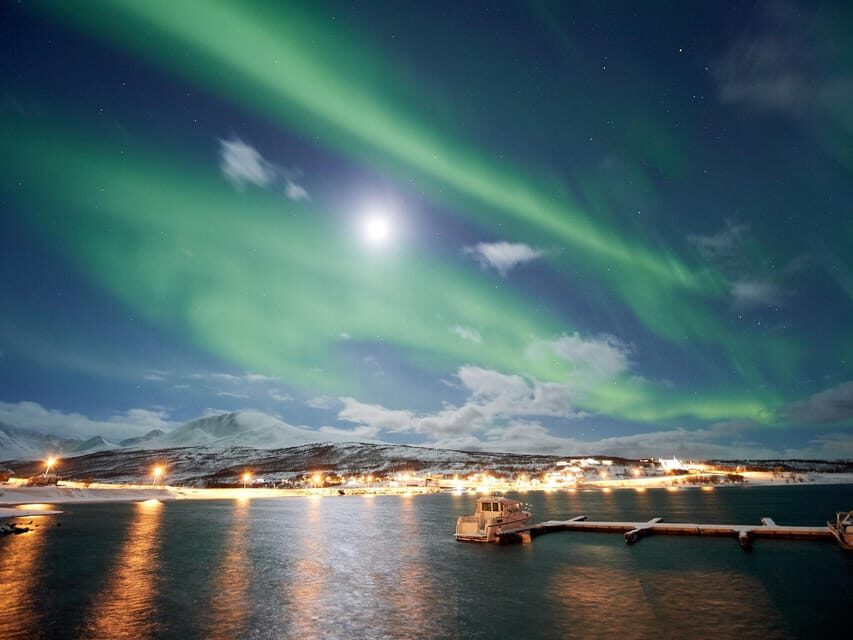 Lyngenalps: Northern Lights Snowmobile Safari - Viewpoint stops, warm drink breaks, and photo timing