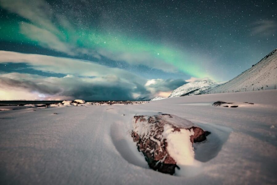 Lyngenalps: Northern Lights Snowmobile Safari - Riding the snowmobile: safety briefing and confidence points