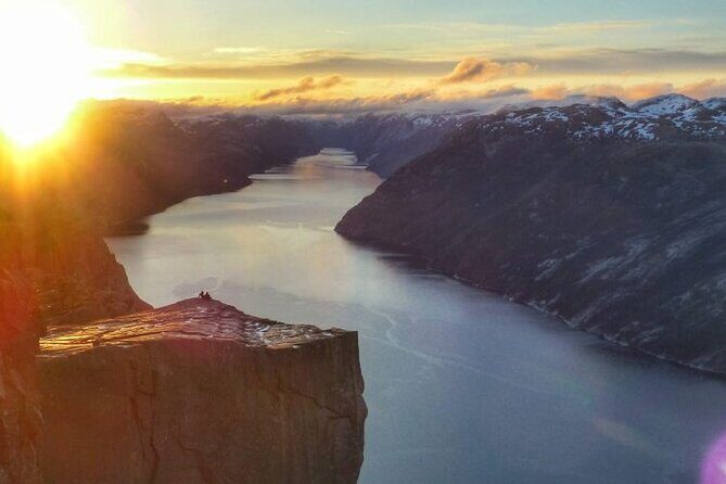 Majestic Hike Experience to Preikestolen with Local Guide - The Hike Itself: Stairs, Steep Bits, and Why Footwear Is Everything