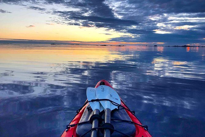 Midnight Sun Kayak - Northern Explorer - Midnight sun in Eggum: what makes this tour different