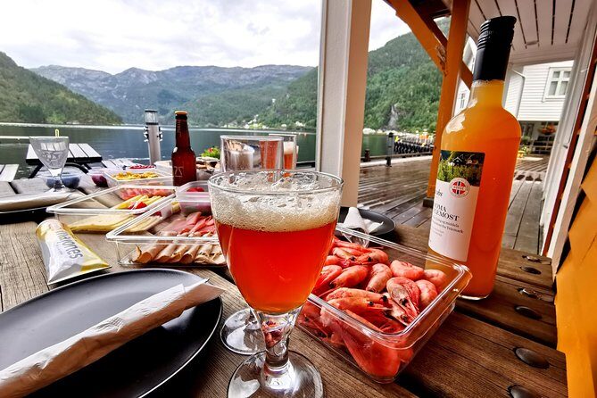 Mostraumen Private Pontoon Cruise - Stop 1: Molvikagrendi (Molvik village) and a crew welcome