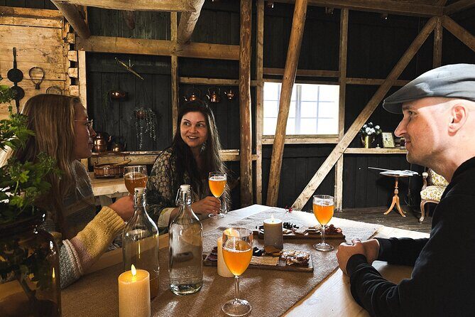 Music of the Fjord: Norwegian Folk at The Fjord Farm in Flåm - Apple garden time and farm-to-table flavor before the music
