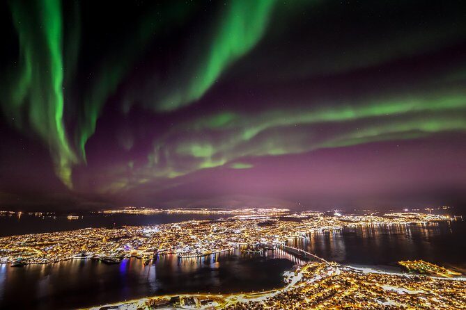 Northern lights cable car excursion - The cable car experience: what the cold and wind actually feel like