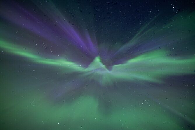 Northern Lights Expedition Tromsø - 6 people - Arctic Photo Guide - Ending in Tromsø: meeting point and drop-off comfort