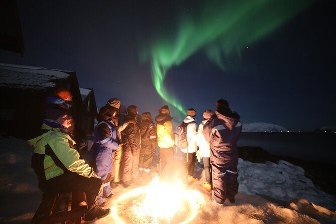 Northern lights photography tour - Photo Coaching and Portraits: Turning Green Light Into Real Photos