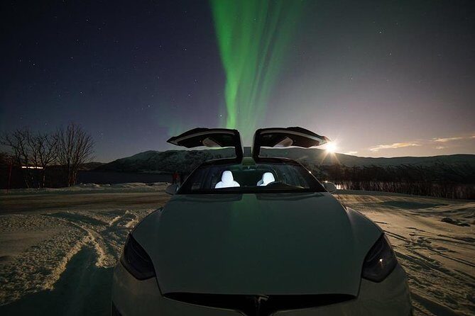 Northern lights - TeslaX Ecofriendly Car - Key things that make this tour work