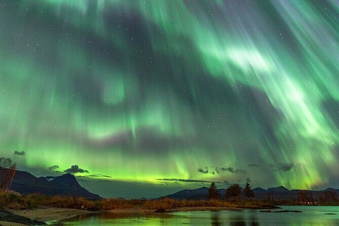 Northern Lights Tour with Local Guide and Photos - Where the guides make the difference: Inge and Kine’s local style